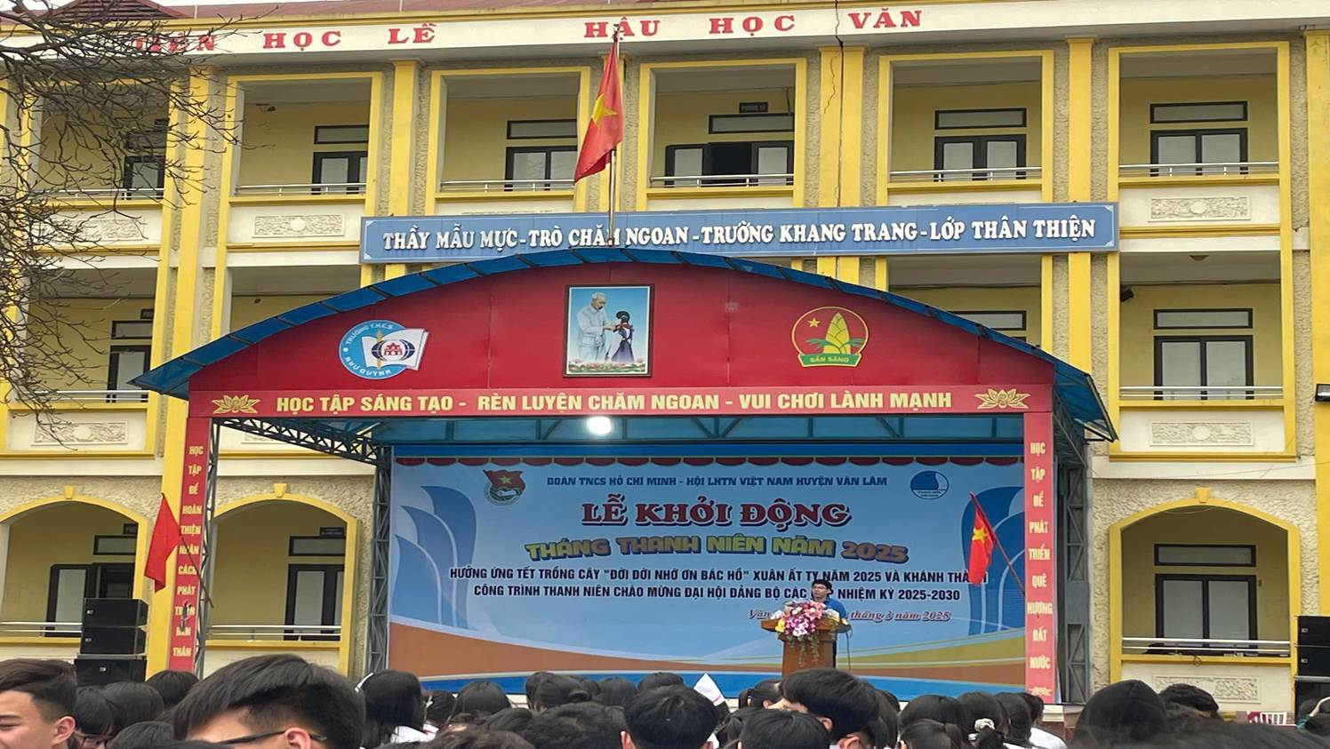 KHỞI ĐỘNG THÁNG THANH NIÊN NĂM 2025
