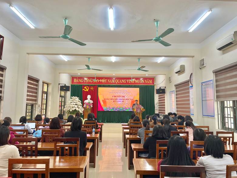 <a href='https://c2nhuquynh.hungyen.edu.vn/tin-tuc/chi-bo-truong-thcs-nhu-quynh-to-chuc-chuyen-de-dang-vien-tien-phong-hoc-tap-ky-nang-so.html'>CHI BỘ TRƯỜNG THCS NHƯ QUỲNH TỔ CHỨC CHUYÊN ĐỀ ĐẢNG VIÊN TIÊN PHONG HỌC TẬP KỸ NĂNG SỐ.</a>