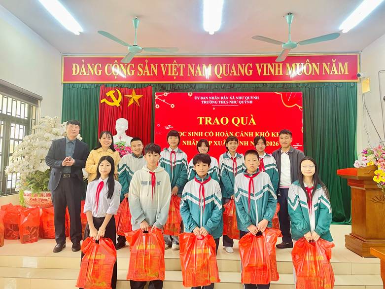 <a href='https://c2nhuquynh.hungyen.edu.vn/tin-tuc/trao-yeu-thuong-don-xuan-binh-ngo-2026.html'>TRAO YÊU THƯƠNG – ĐÓN XUÂN BÍNH NGỌ 2026 🎁🌸</a>