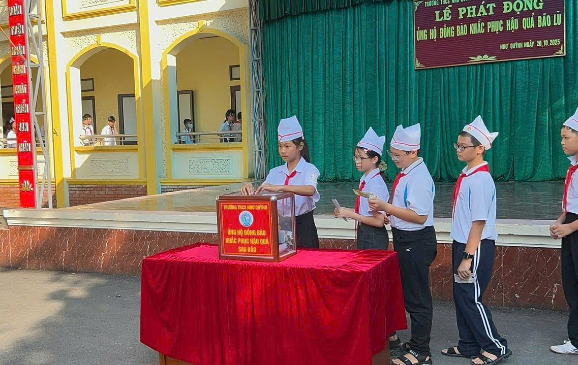 TRƯỜNG THCS NHƯ QUỲNH PHÁT ĐỘNG ỦNG HỘ ĐỒNG BÀO KHẮC PHỤC HẬU QUẢ BÃO LŨ